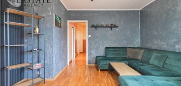 Przestronne dwupokojowe mieszkanie z balkonem