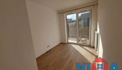 Na wynajem apartament z tarasem na zaciszu