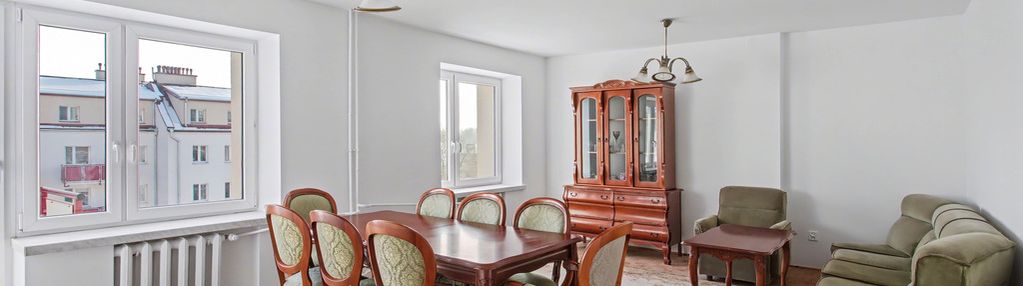 Mieszkanie 4 pokoje 81 m² w zielonce.