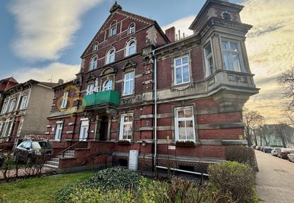 Przestronne mieszkanie w kamienicy ul. muzealna