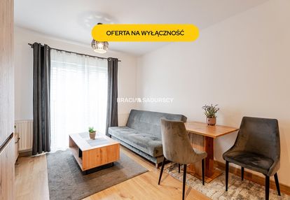 Dwupokojowe mieszkanie na strzeżonym osiedlu.