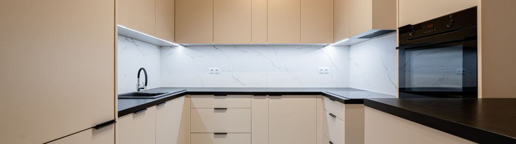 2 pokoje na najwyższym piętrze osiedla