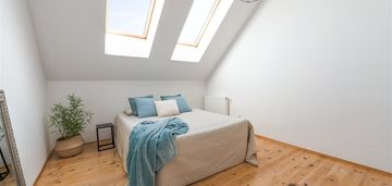 Przestronne poddasze|centrum tychów |niski czynsz