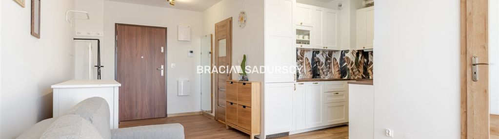 2 pokoje | 32,5 m² | balkon | ostatnie piętro |