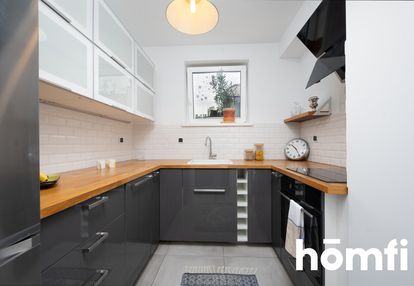 Narożne, oddzielna kuchnia, garderoba, 2 balkony