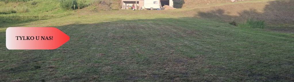 Duża działka z domem w budowie z dostępem do rzeki