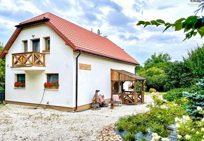 Dom z prywatną plażą nad rzeką wieprz