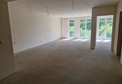 4-pokojowe mieszkanie w dzielnicy wesoła