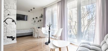 Nowoczesne studio, blisko centrum! 30m+ balkon