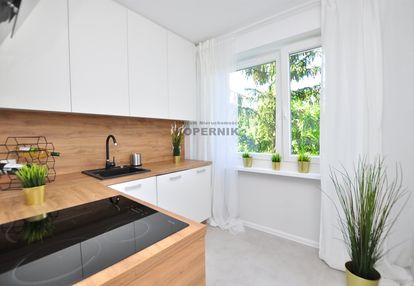 2 pokoje, po kapitanym  remoncie, winda, loggia