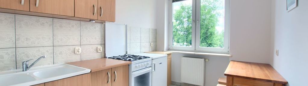 Kawalerka na zamkniętym osiedlu, obok umk.