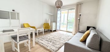 Sielce| 33,38 m2 pokój z oddzielną kuchnią | garaż