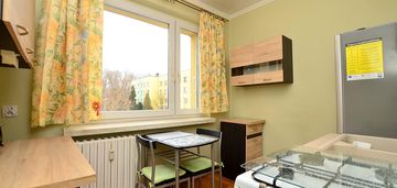 2 pokoje ,balkon, 1 piętro, od zaraz