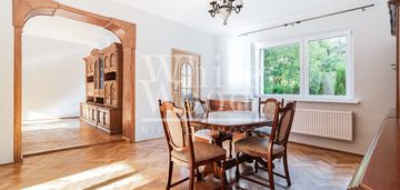 Duże mieszkanie w kameralnym domu