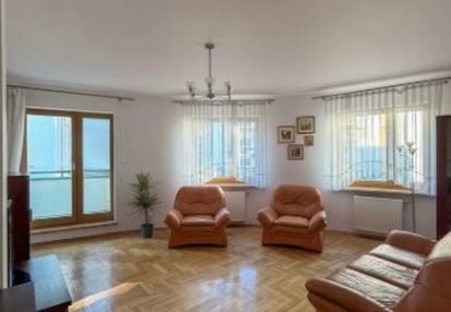 4-pokojowe mieszkanie na bemowie