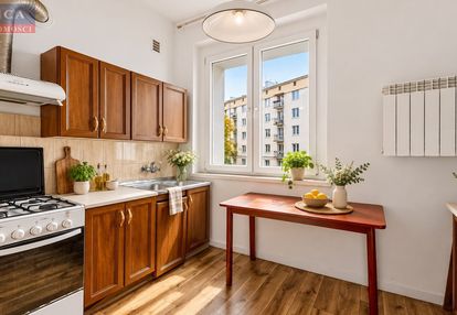 1/2 pokoje, balkon, ciche - 200 m rondo wiatraczna