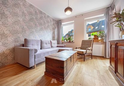 3m na osiedlu nad odrą_balkon_komórka