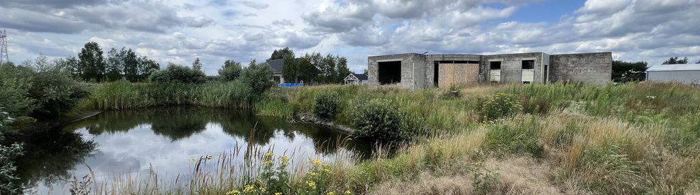 Dom w stanie surowym otwartym osiedle poznańskie