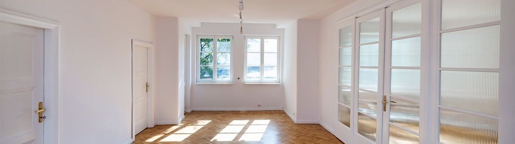 Magia światła w eleganckim mieszkaniu