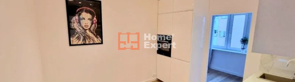 Mieszkanie 3 pokoje obok rynku balkon piwnica