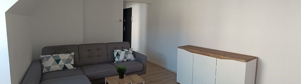 Klimatyczne , słoneczne mieszkanie w śródmieściu