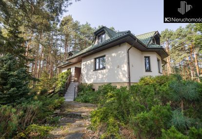 Urokliwa posiadłość/na wzniesieniu/ruda/radzymin