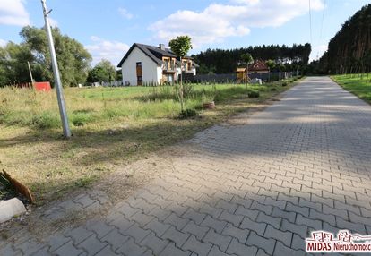 Działka budowlana przy lesie przy granicy torunia