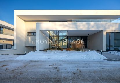 Prestiżowa willa na zamkniętym osiedlu | bielawa