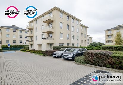 Kawalerka z aneksem sypialnianym i ogródkiem