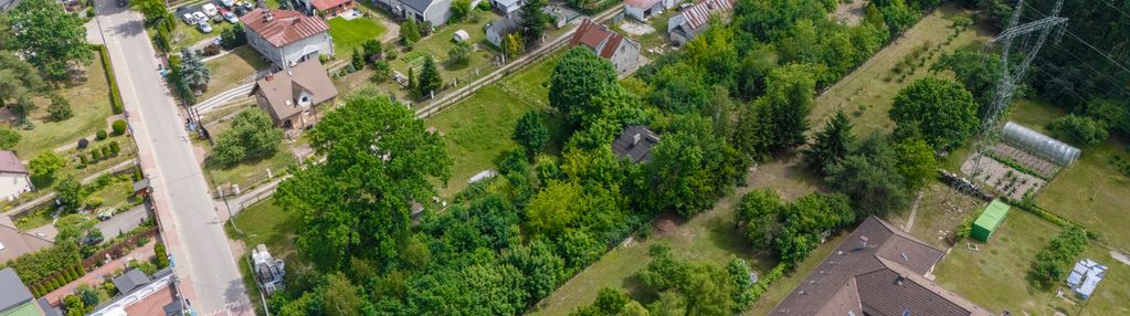 Działka z potencjałem w zielonej części miasta