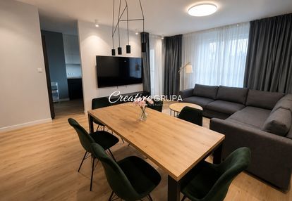 Na wynajem 4-pokojowy apartament blisko metra
