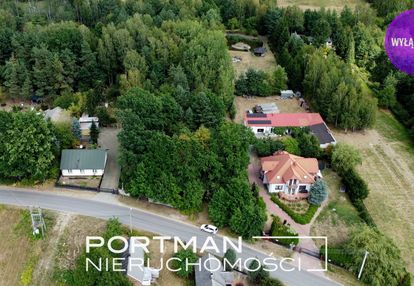 Droga asfaltowa, prąd, gaz i woda miejska