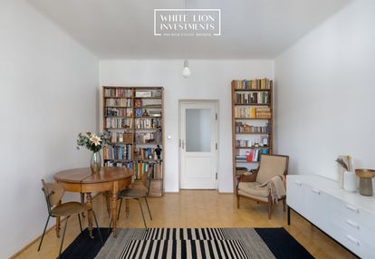 3 pokoje | plac zbawiciela| kamienica | winda