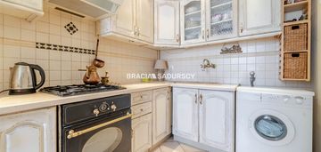 Wyjątkowe 3-pokojowe czerwieńskiego kraków azory