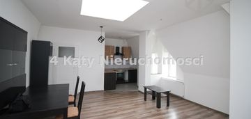 Kawalerka kamienica ul. zamenhofa umeblowana