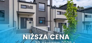 Ostatni szereg: skrajny. straszyn