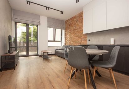3 pokojowe mieszkanie, loft, winda, centrum miasta