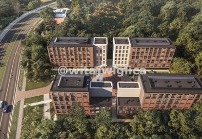 Działka z pnb hotelu przy lotnisku.