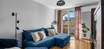 Przy metrze | funkcjonalne | balkon | parki