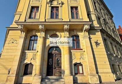 Klimatyczne, 4 pokojowe, w neobarokowej kamienicy