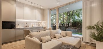 Chmielna duo | prywatny ogród 40 m² | centrum