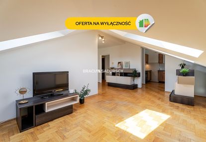 Sprzedam klimatyczne, poddaszowe mieszkanie/ruczaj