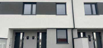 3 pokojowe mieszkanie z ogródkiem - dworzysko