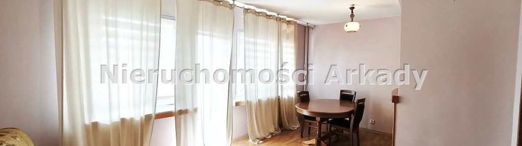 3-pokojowe mieszkanie z balkonem w centrum