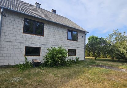 Dom z ogromnym potencjałem,9km od miasta, zielona kraina