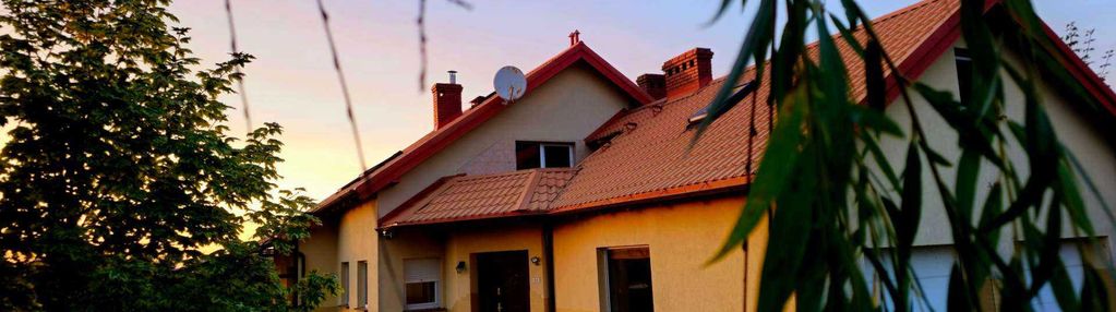 Dom (wolnostojący) z dużą działką