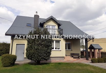 Dom w rudzie koło rypina