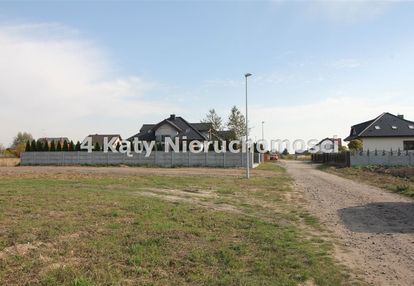 Odolanów działka 700 m2 narożnikowa ul.jarzębinowa
