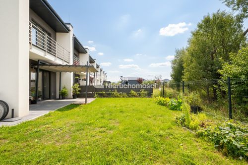 Komfortowe mieszkanie z dużym ogrodem 100m2