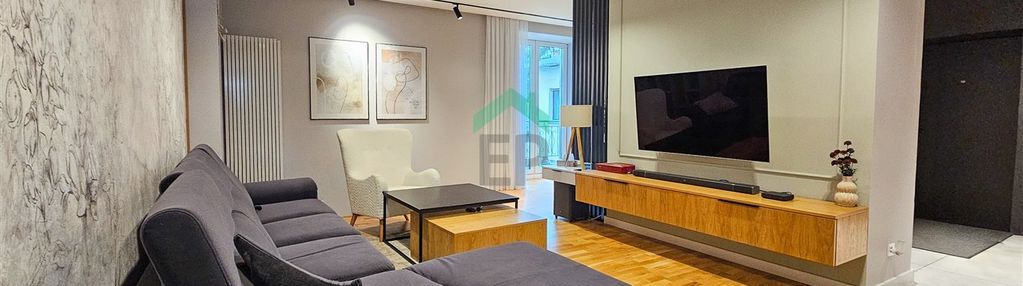 Duże mieszkanie na rynku wieluńskim